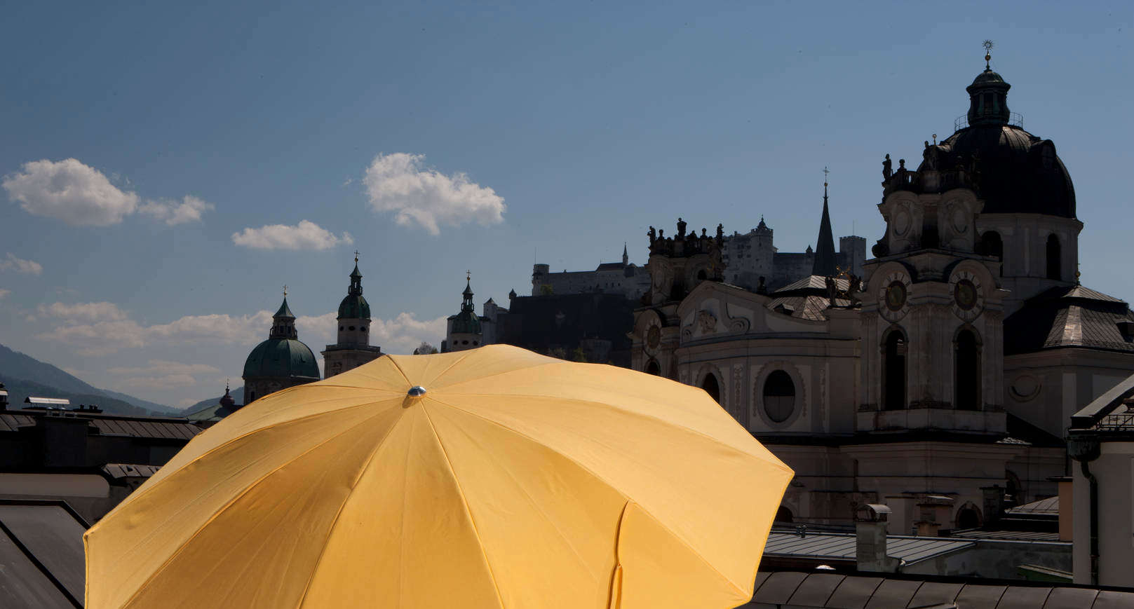  Kirchtag Schirm – über den Dächern von Salzburg